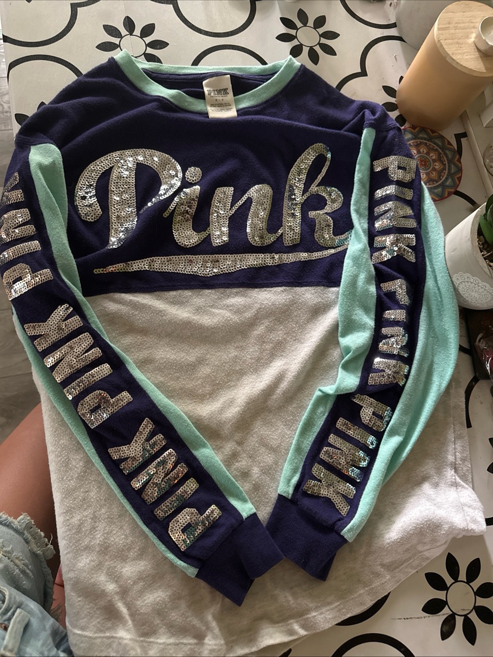 PINK Victoria's Secret Navy, Mint & white Sequin Logo Colorblock Long Sleeve Tee